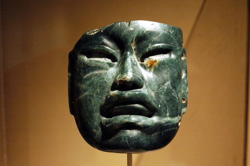 Olmecka maska datowana na 1600-800 rok przed Chrystusem /Wikimedia Commons /INTERIA.PL/materiały prasowe