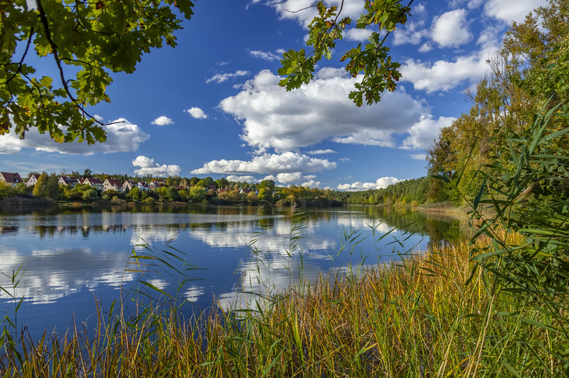 Olsztyn to połączenie piękna natury i architektury /123RF/PICSEL