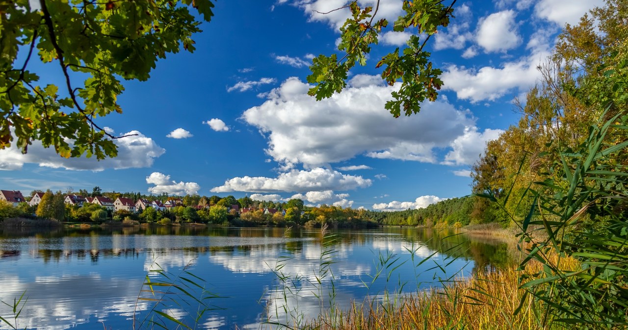 Olsztyn to połączenie piękna natury i architektury /123RF/PICSEL