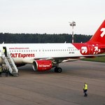 OLT Express zawiesza loty czarterowe za granicę