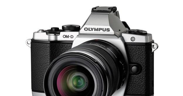 Olympus OM-D E-M5 wyróżnia się oryginalnym desiganem w stylu retro /materiały prasowe