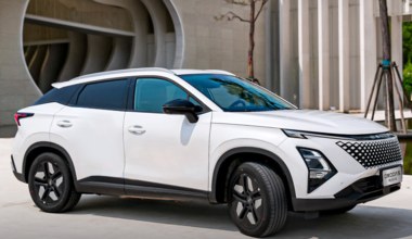 Omoda 5 Hybrid wjeżdża do polskich salonów. To może być sprzedażowy hit