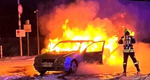 On tankował, ona zapaliła papierosa. Mercedes Polaków spłonął na stacji