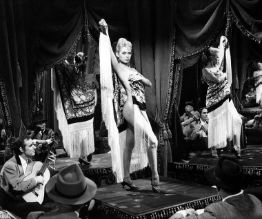 Ona sama mówiła, że "nie jest na tyle dobra, aby grać kogoś innego. Dlatego odpowiadały jej naturalność i seks". Stała się symbolem europejskiej rewolucji seksualnej, hołdując zasadzie, że "lepiej nie dochować wierności, niż dochowywać jej wbrew sobie".