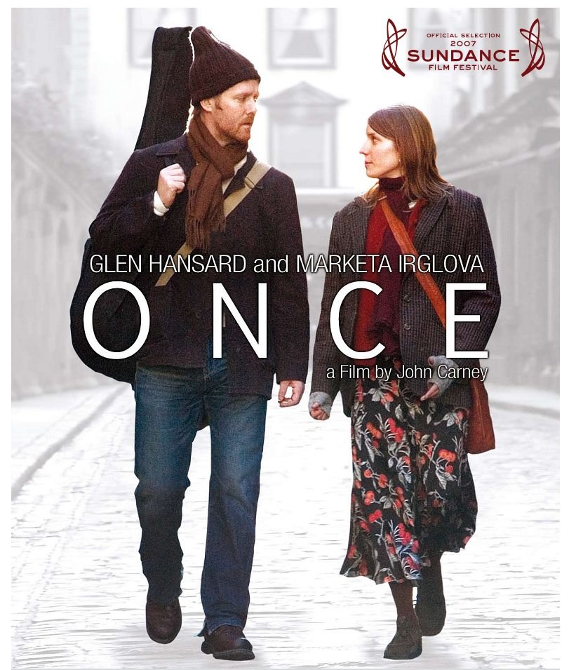 "Once" można traktować jako musical, jednak film nie do końca mieści się w tym schemacie. /  - /.