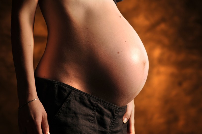 One chcą być w ciąży, ale nie chcą mieć... brzucha /123RF/PICSEL