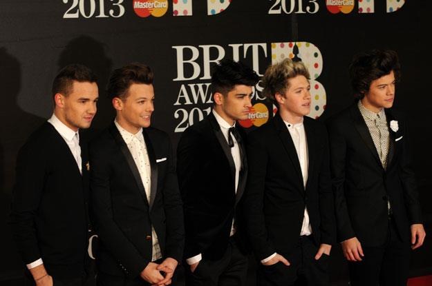 One Direction (Louis Tomlinson drugi z lewej) fot. Eamonn McCormack /Getty Images/Flash Press Media