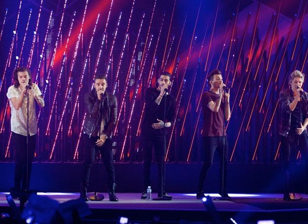 One Direction na scenie - fot. Carlos Alvarez /Getty Images
