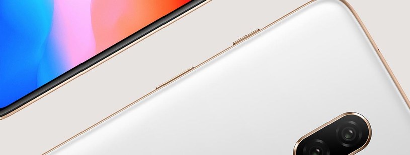 OnePlus 6 /materiały prasowe