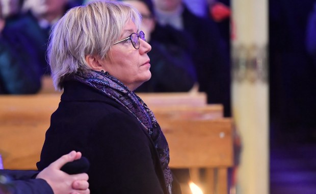 Onet: Kaczyński spotkał się z prezes TK Julią Przyłębską w jej mieszkaniu