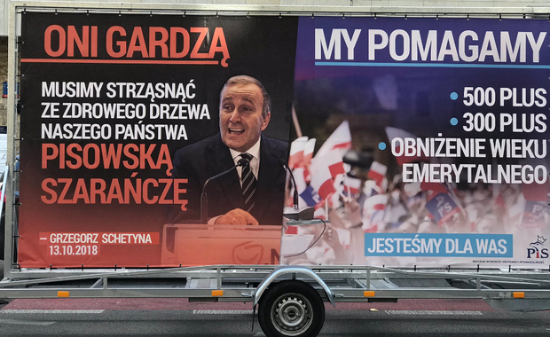 "Oni gardzą, my pomagamy". PiS uderza w PO nowymi billboardami