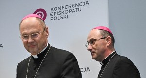 Oni nie mogą zasiąść w Komisji ds. pedofilii w Kościele. Episkopat wskazał