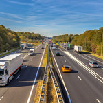ONZ chce ograniczenia prędkości na autostradach do 100 km/h