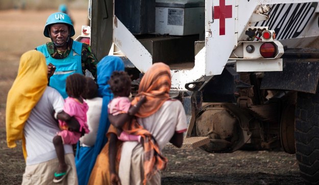 ONZ oskarża sudańskie wojska rządowe o okrucieństwa wobec kobiet / 	UNAMID  /PAP/EPA