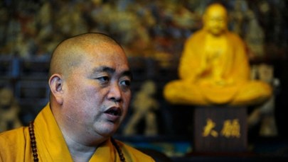 Opat Shaolin pod lupą służb. Upadek mnicha-CEO