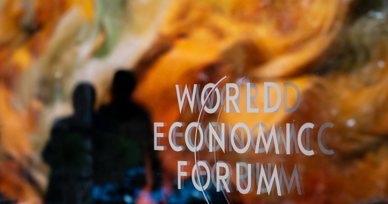 Opdatkujcie nas! Najbogatsi napisali list do uczestników forum w Davos. Zdj. ilustracyjne / FABRICE COFFRINI /AFP