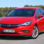 Opel Astra 2015 - mniejsza, ale większa, czyli paradoks gliwickiego hitu