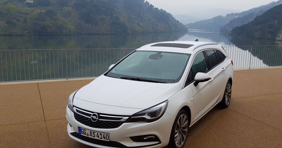 Opel Astra ST /INTERIA.PL