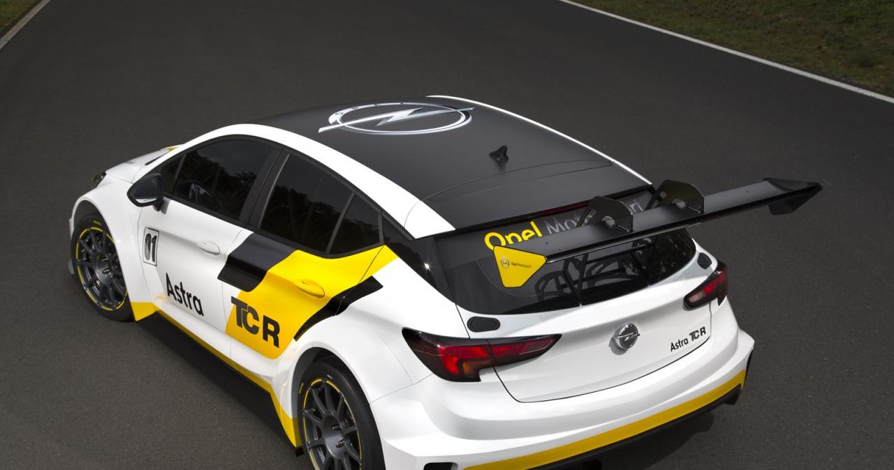 Opel Astra TCR /Informacja prasowa