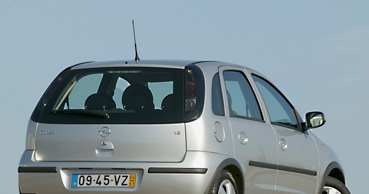 Opel Corsa C /materiały prasowe