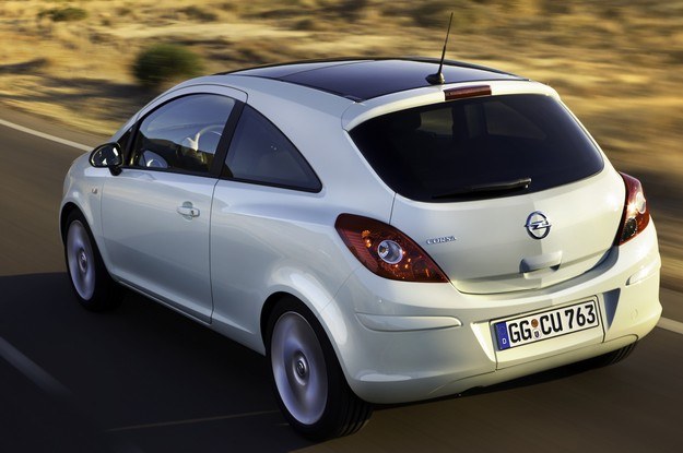Opel corsa po liftingu /Informacja prasowa