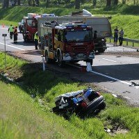 Miejsce śmiertelnego wypadku na drodze krajowej numer 16 w miejscowości Nowe Marcinkowo, w którym zginęły cztery osoby