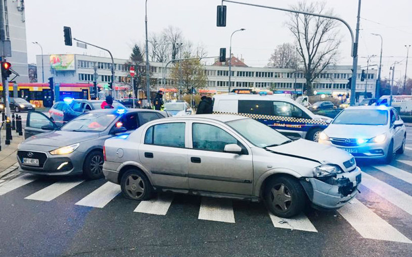 Opel Gruzinów po pościgu /Policja