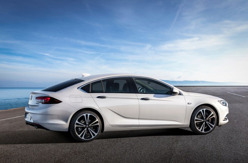 Opel Insignia Grand Sport /Opel