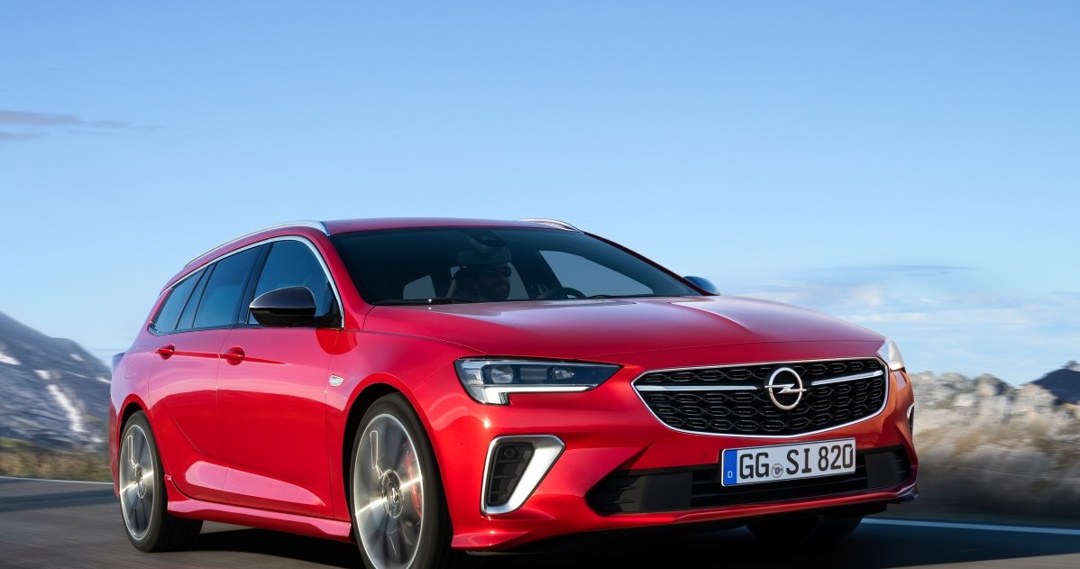 Opel Insignia GSi po modernizacji /Informacja prasowa