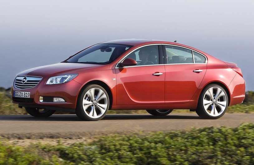 Opel Insignia pierwszej generacji była oferowana jako hatchback, sedan i kombi /materiały prasowe