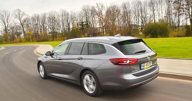 Opel Insignia ST /Motor