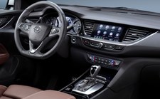 Opel Insignia z nowymi multimediami