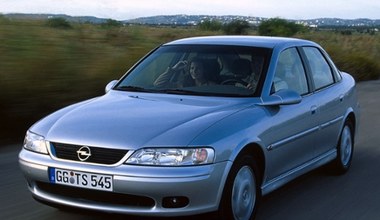 Opel Vectra - 6 500 zezłomowanych