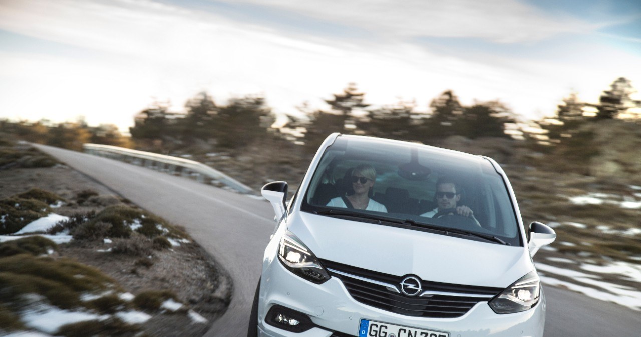 Opel Zafira 2016 /Informacja prasowa