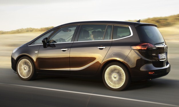 Opel zafira tourer /Informacja prasowa