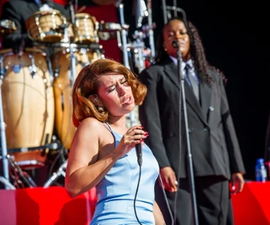 Open'er Festival 2025: mocne kobiece głosy i poruszające manifesty [RELACJA Z PIERWSZEGO DNIA]