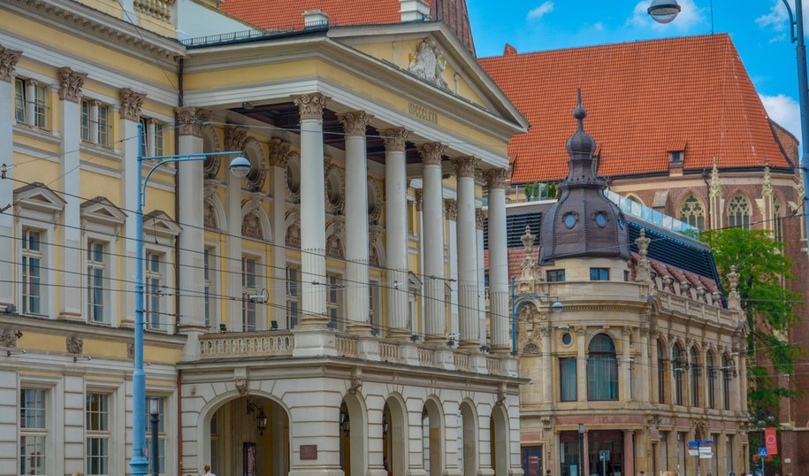 Opera Wrocławska /Shutterstock