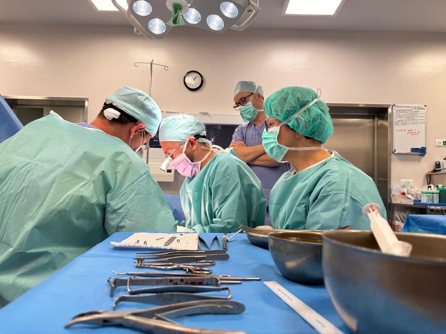 Operacja replantacyjna /Szpital Wojskowy w Krakowie /