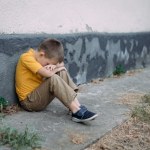 Opiekunka przedszkolna odsunięta od obowiązków po nagraniu z placu zabaw