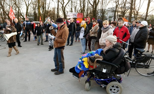 Opiekunowie niepełnosprawnych będą protestować przed kancelarią premiera