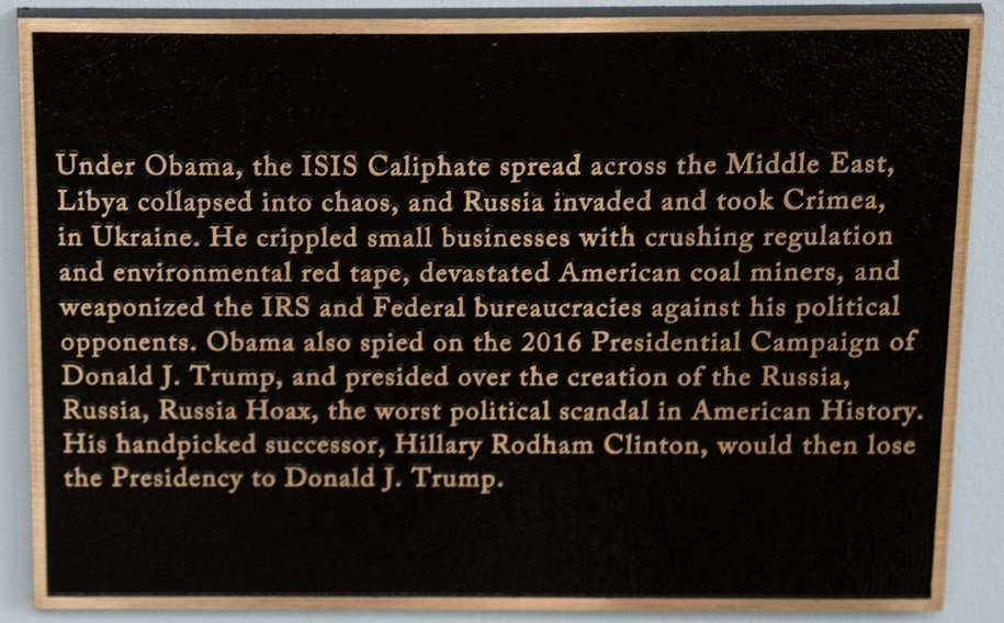 Opis dotyczący Baracka Obamy /Rex Features/EAST NEWS /East News