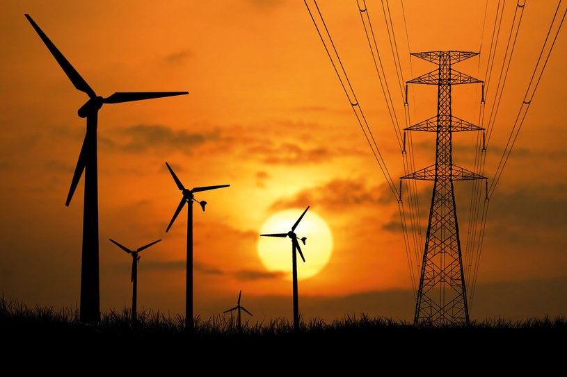Opłata OZE przeznaczona jest na zwiększenie udziału odnawialnych źródeł energii w polskiej energetyce /123RF/PICSEL