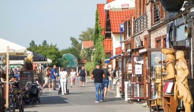 Opłata targowa źródłem "paragonów grozy"? Sprawdzamy stawki nad morzem