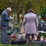Opłaty na cmentarzu wzrosły o ponad 200 proc. "Zdzierstwo"