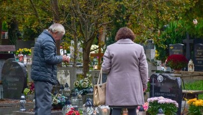 Opłaty na cmentarzu wzrosły o ponad 200 proc. "Zdzierstwo"
