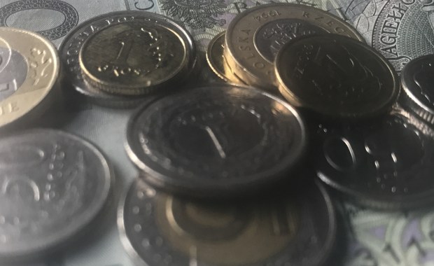 ​Opłaty w bankach będą wyższe. Które usługi podrożeją? 