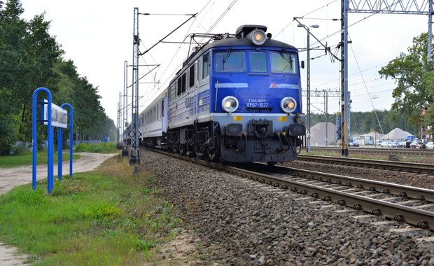 Opóźnienia pociągów w Wielkopolsce. Doszło do awarii sieci trakcyjnej