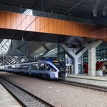 Opóźnienie pociągów po nawałnicy w Warszawie