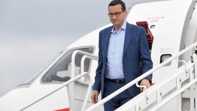 Opóźniony powrót Morawieckiego z Czech. Były problemy z samolotem