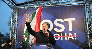 ​Opozycja powiększa przewagę nad Orbanem. Wielu Węgrów wciąż się waha